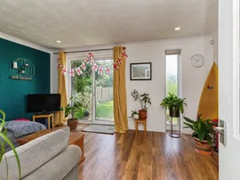 Holyrood Close, Stoke Gifford, Bristol thumb 2