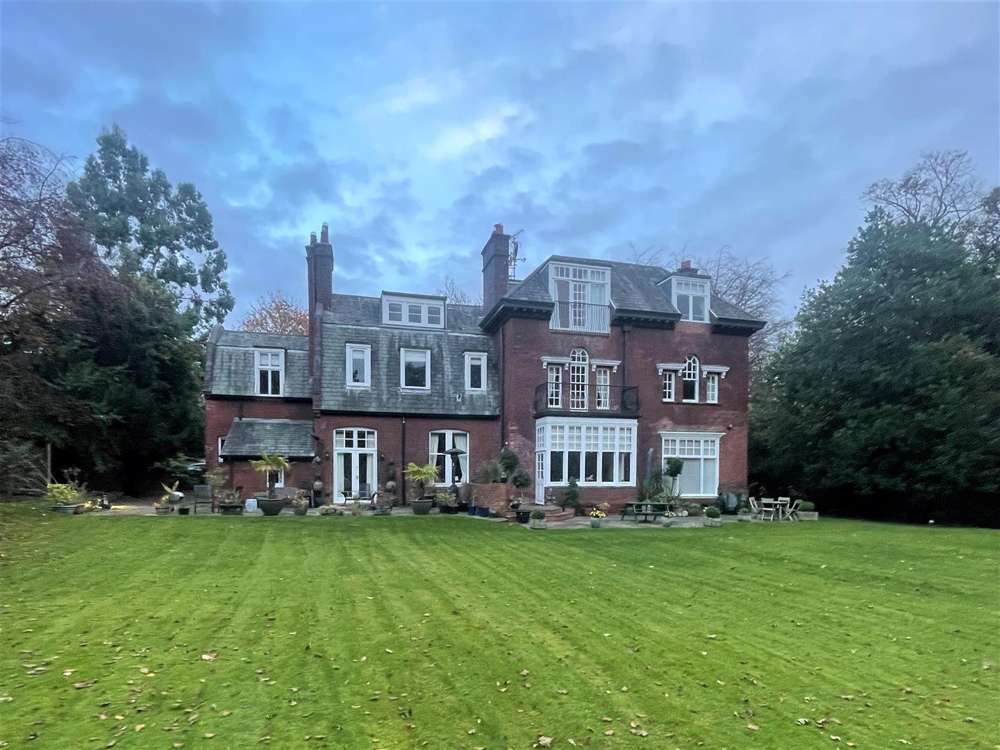 Jesmond Park West, Jesmond Image 1