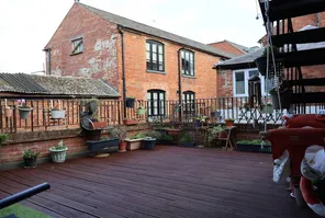 Main property image