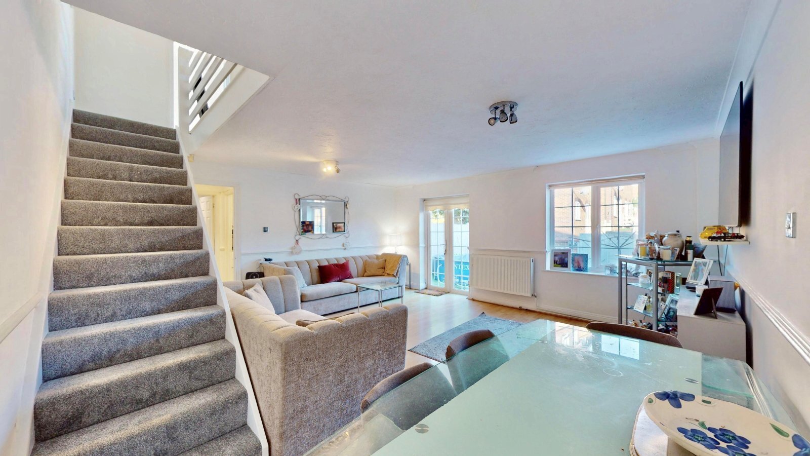 Dockhill Avenue, London, SE16 Image 8