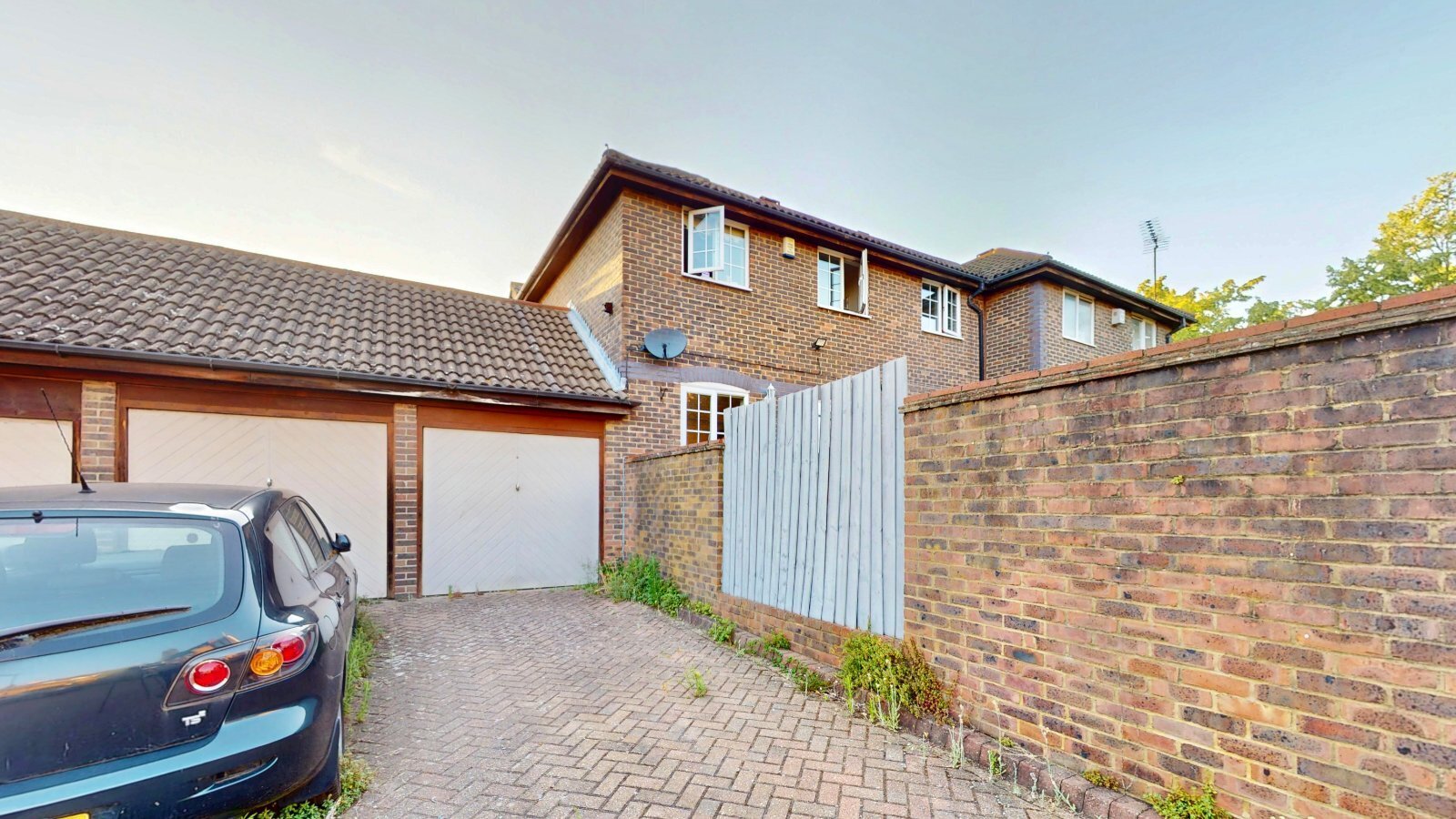Dockhill Avenue, London, SE16 Image 21