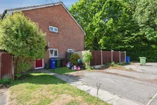 Kiln Way, Badgers Dene, Grays