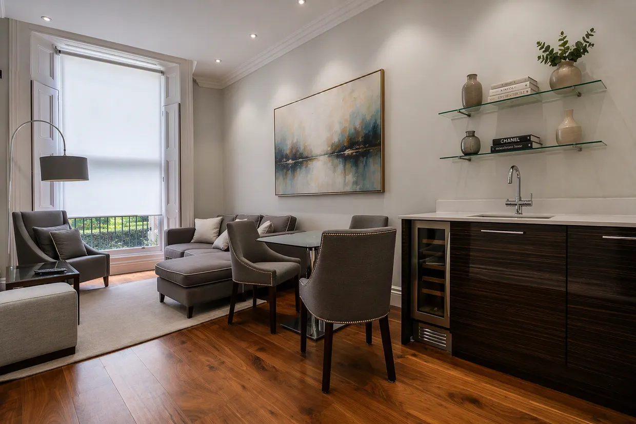 Garden House, Kensington Gardens Square, London, W2 photo 3