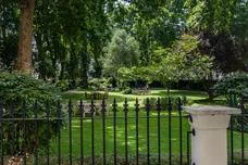 Garden House, Kensington Gardens Square, London, W2 photo 4