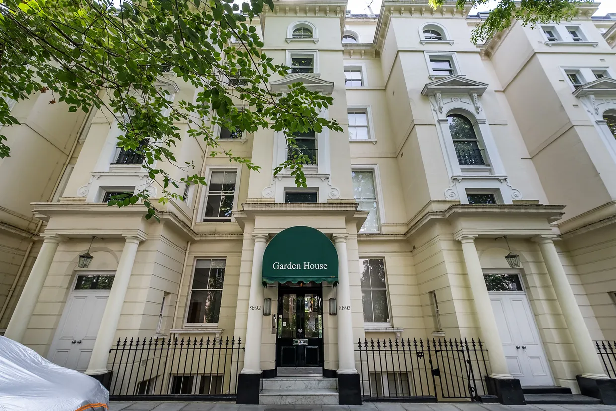 Garden House, Kensington Gardens Square, London, W2 photo 7