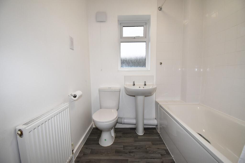 Marlwood Close, Longford, Coventry Image 8