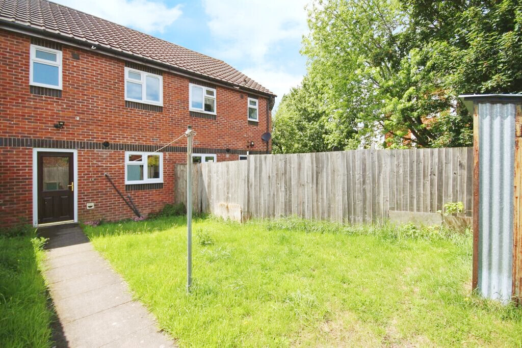 Marlwood Close, Longford, Coventry Image 9