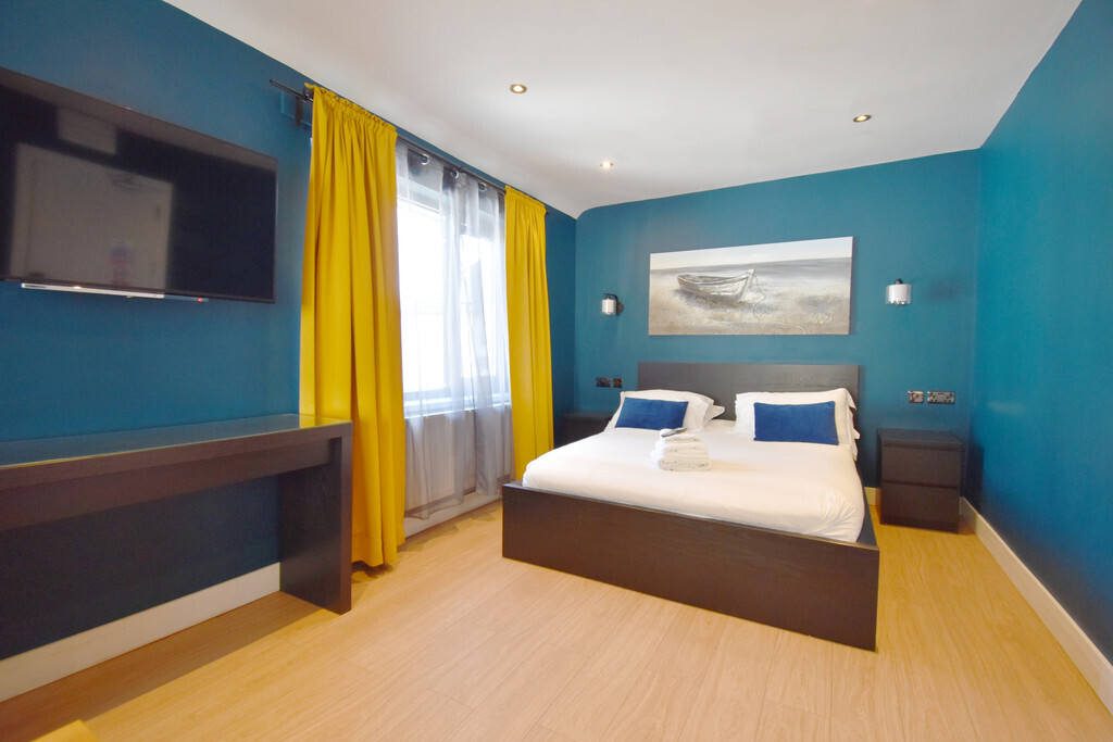 Sky City Apartments, Coventry, CV6 3BU Image 1