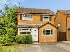 Evans Close, Aylesbury photo