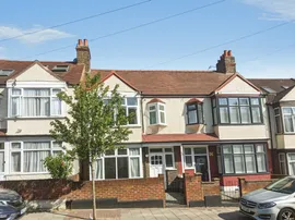 Fishponds Road, LONDON photo