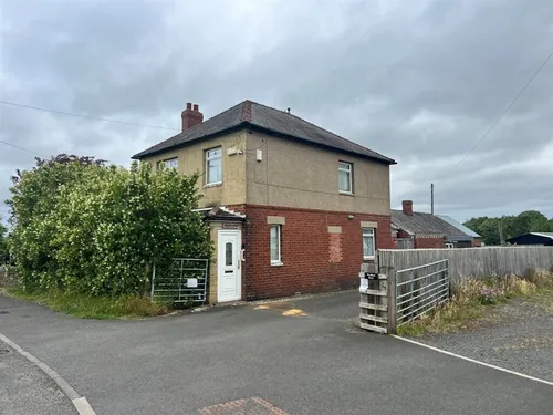 Eastwood Villas, PRUDHOEphoto