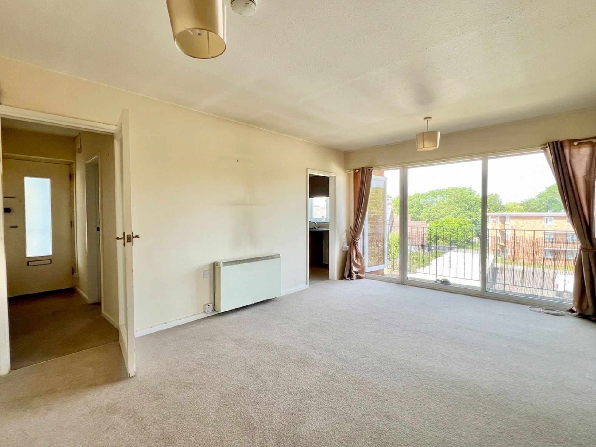 Wiltshire Close, Taunton - NO onward chain! Image 2