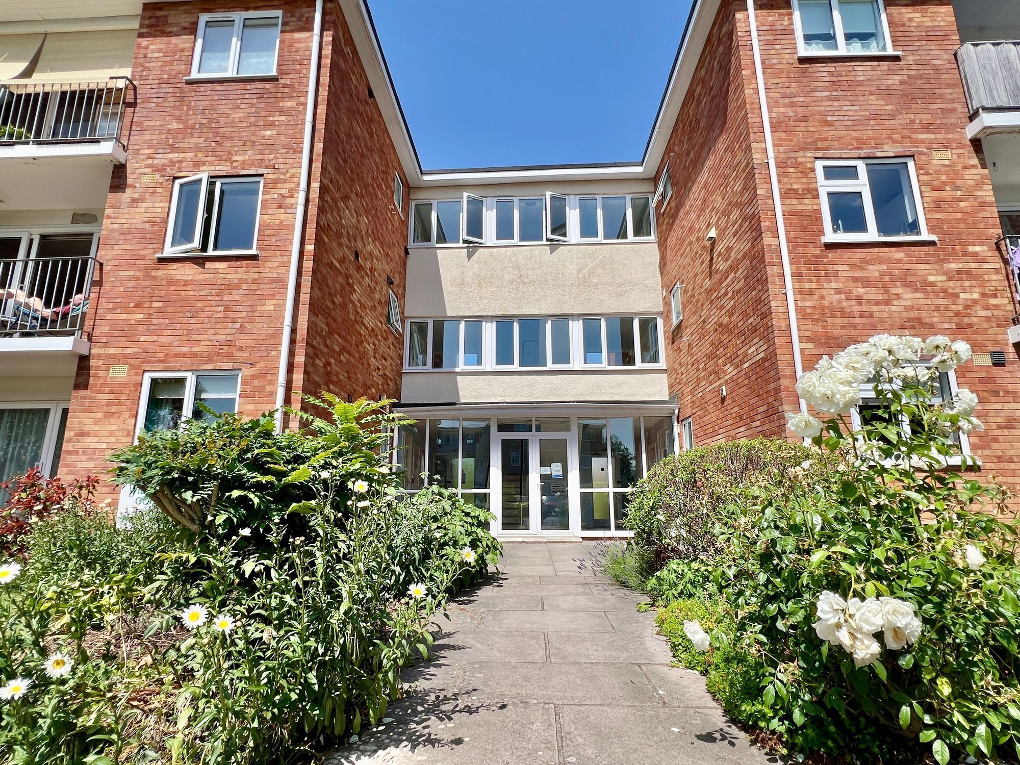 Wiltshire Close, Taunton - NO onward chain! Image 20