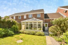 Park Close, Calne