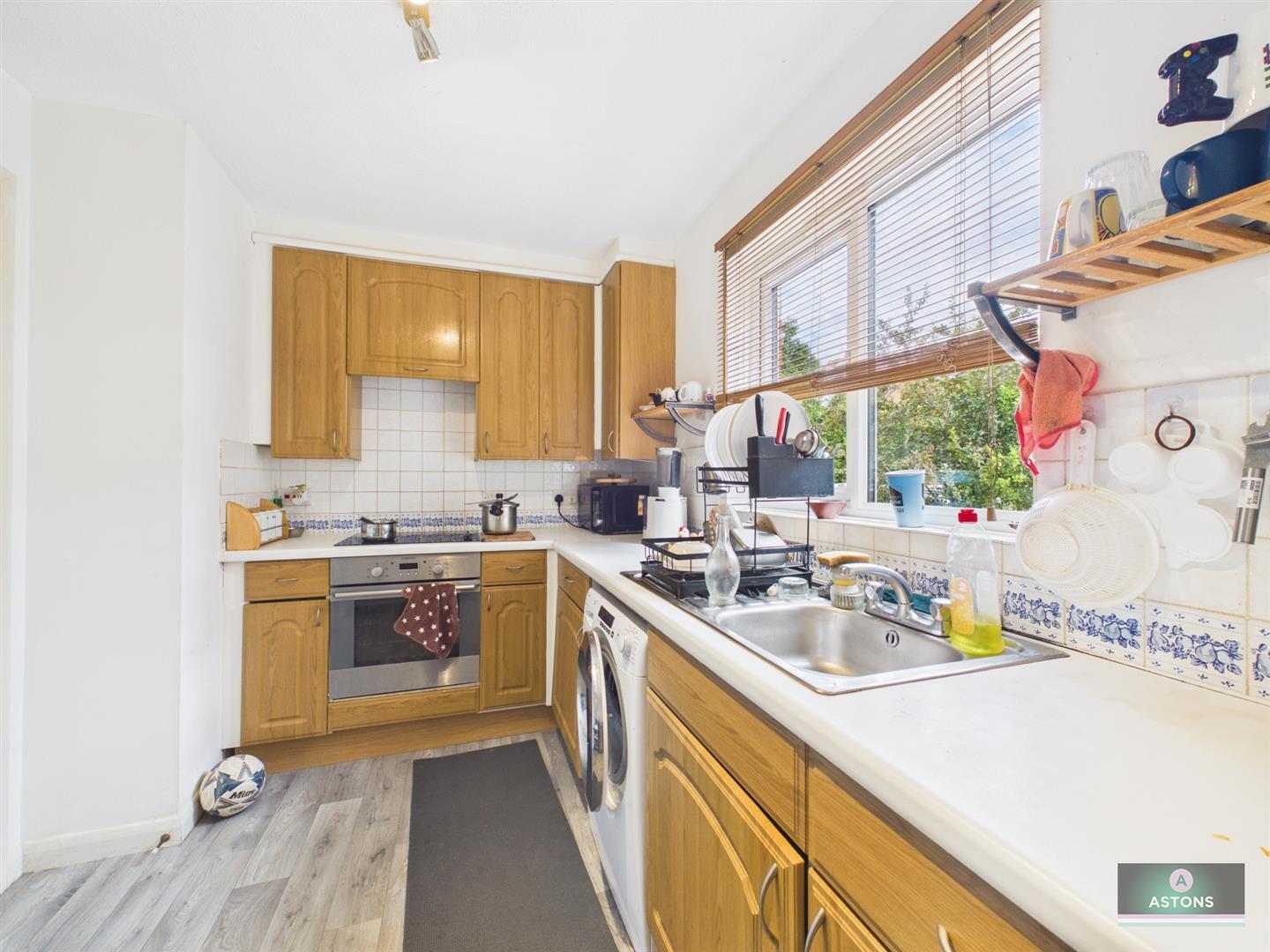 Fenchurch Road, Maidenbower, Crawley Image 2