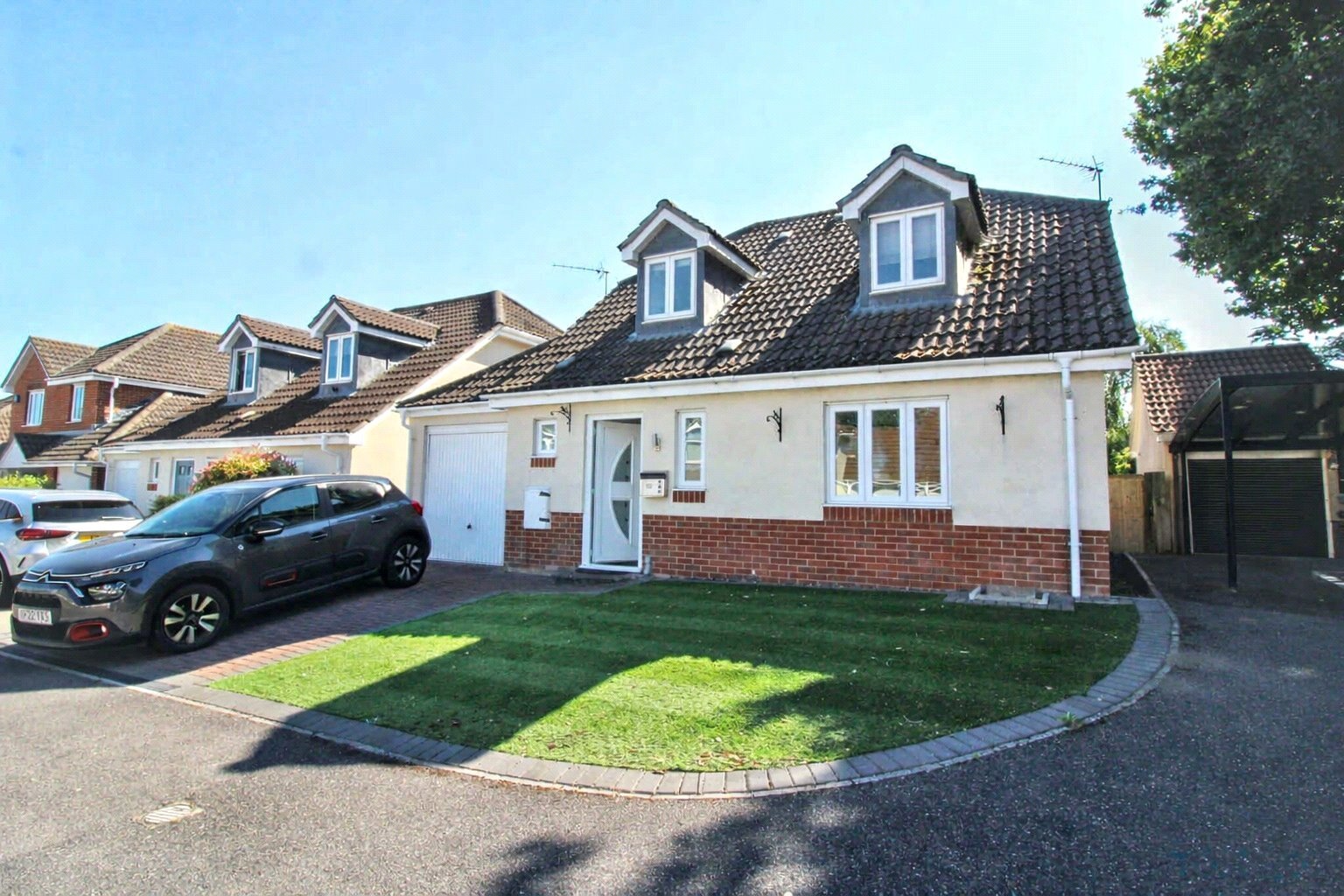 Ash Gardens, Hamworthy, Poole, Dorset, BH15 Image 1