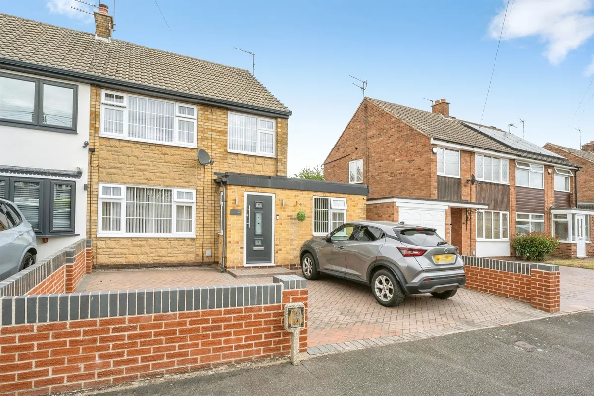 Cleveland Way, Hatfield, Doncaster