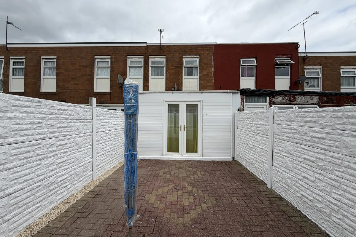 Queens Close, SMETHWICK