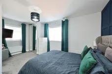 Fullers Avenue, Watford