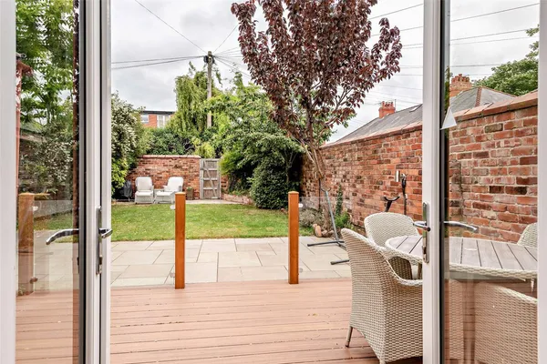 Laurel Grove, Hoole, CH2 photo 13