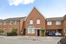 Hopton Grove, Newport Pagnell