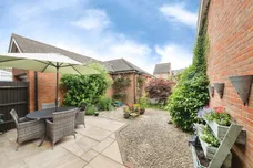 Hopton Grove, Newport Pagnell