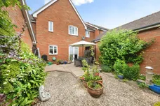 Hopton Grove, Newport Pagnell