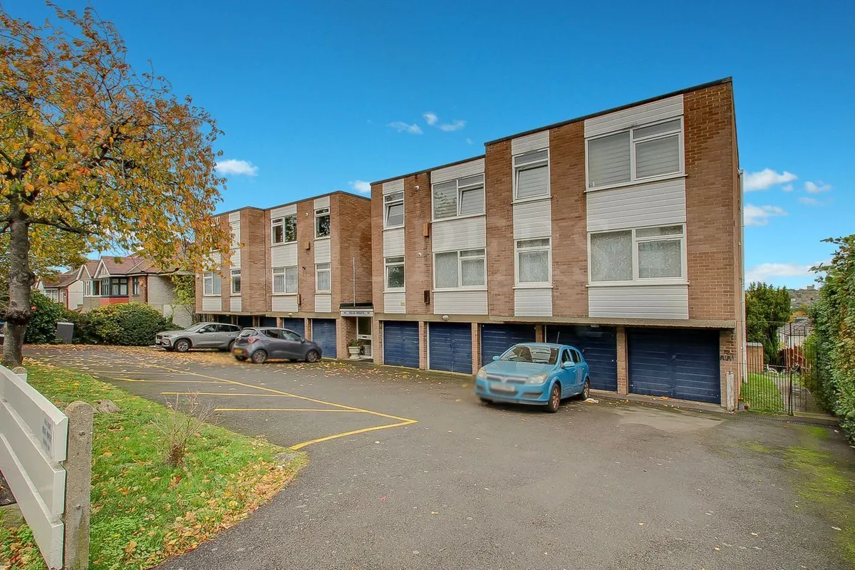 Dollis Hill Lane, London, NW2