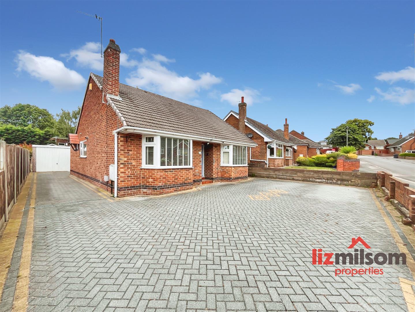 Oldfield Drive, Swadlincote Image 1