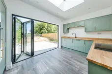 Queens Avenue, Newport Pagnell