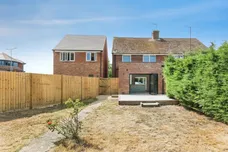 Queens Avenue, Newport Pagnell