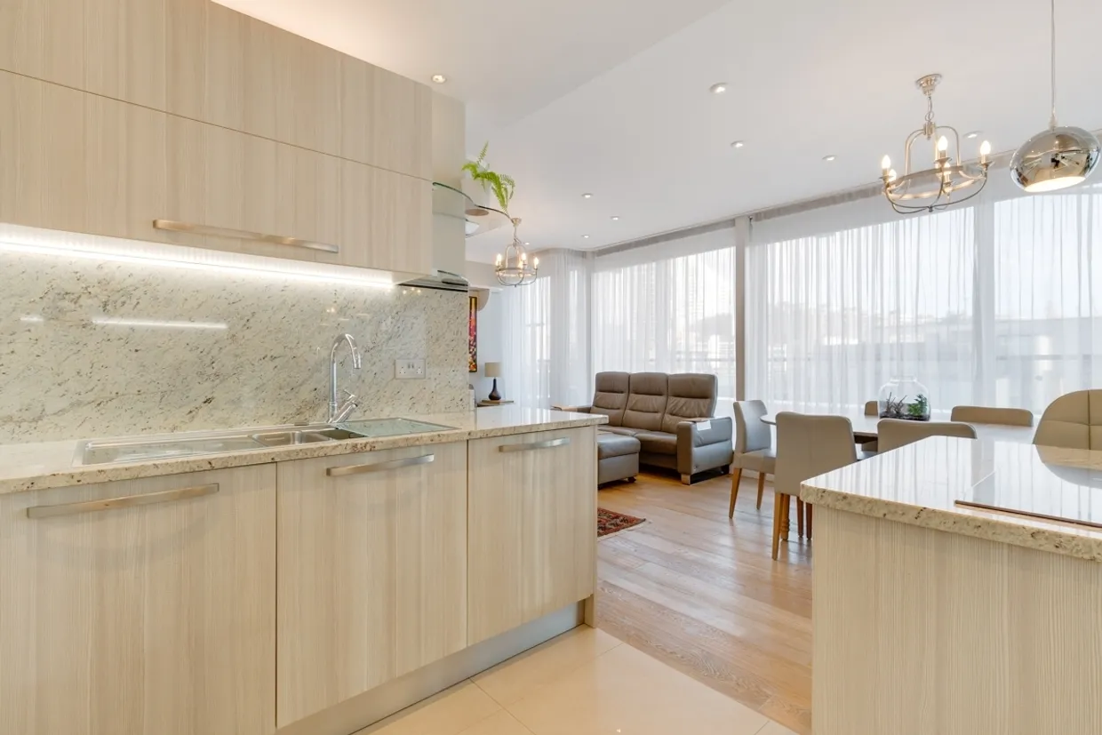 Boardwalk Place, E14 photo 4