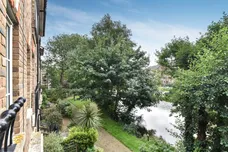 Mortley Close Tonbridge TN9 photo 3