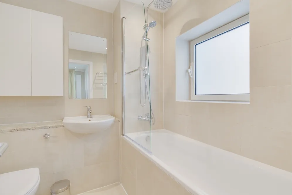 Boardwalk Place, E14 photo 11