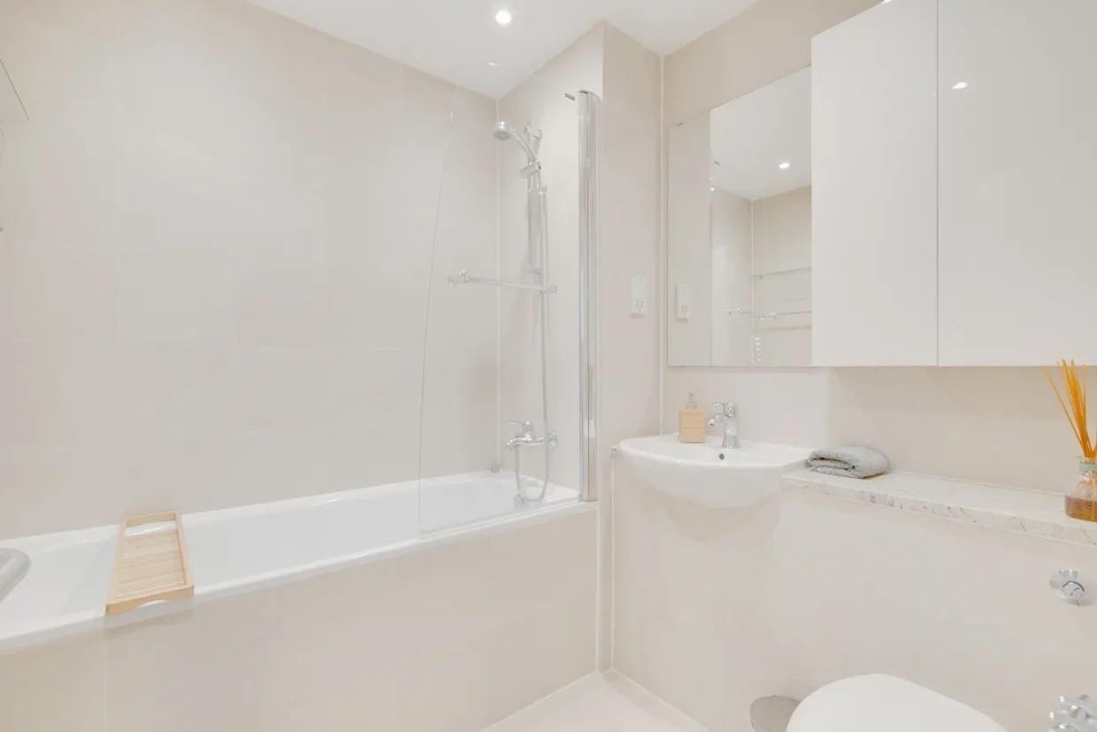 Boardwalk Place, E14 photo 15