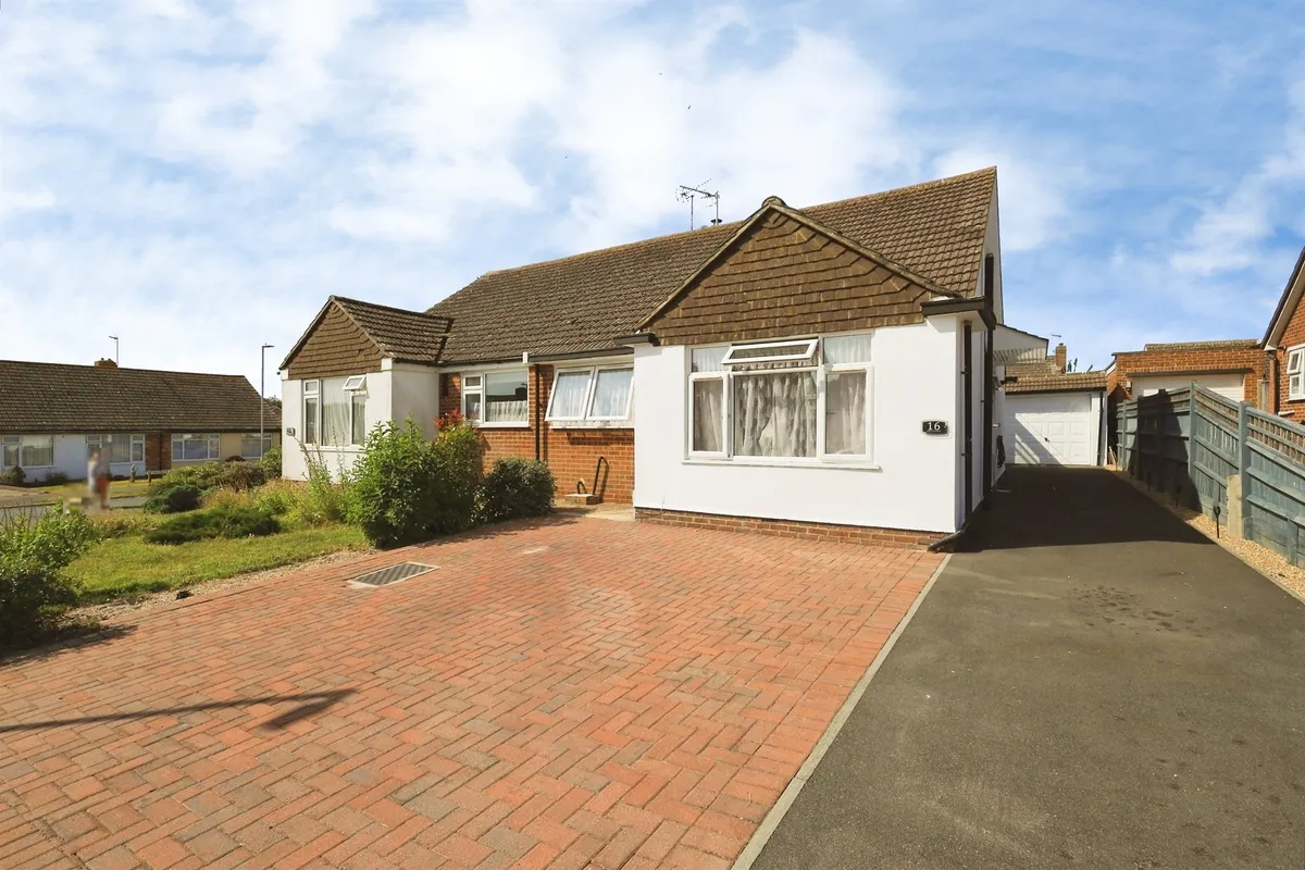Oakleaf Drive, Polegate