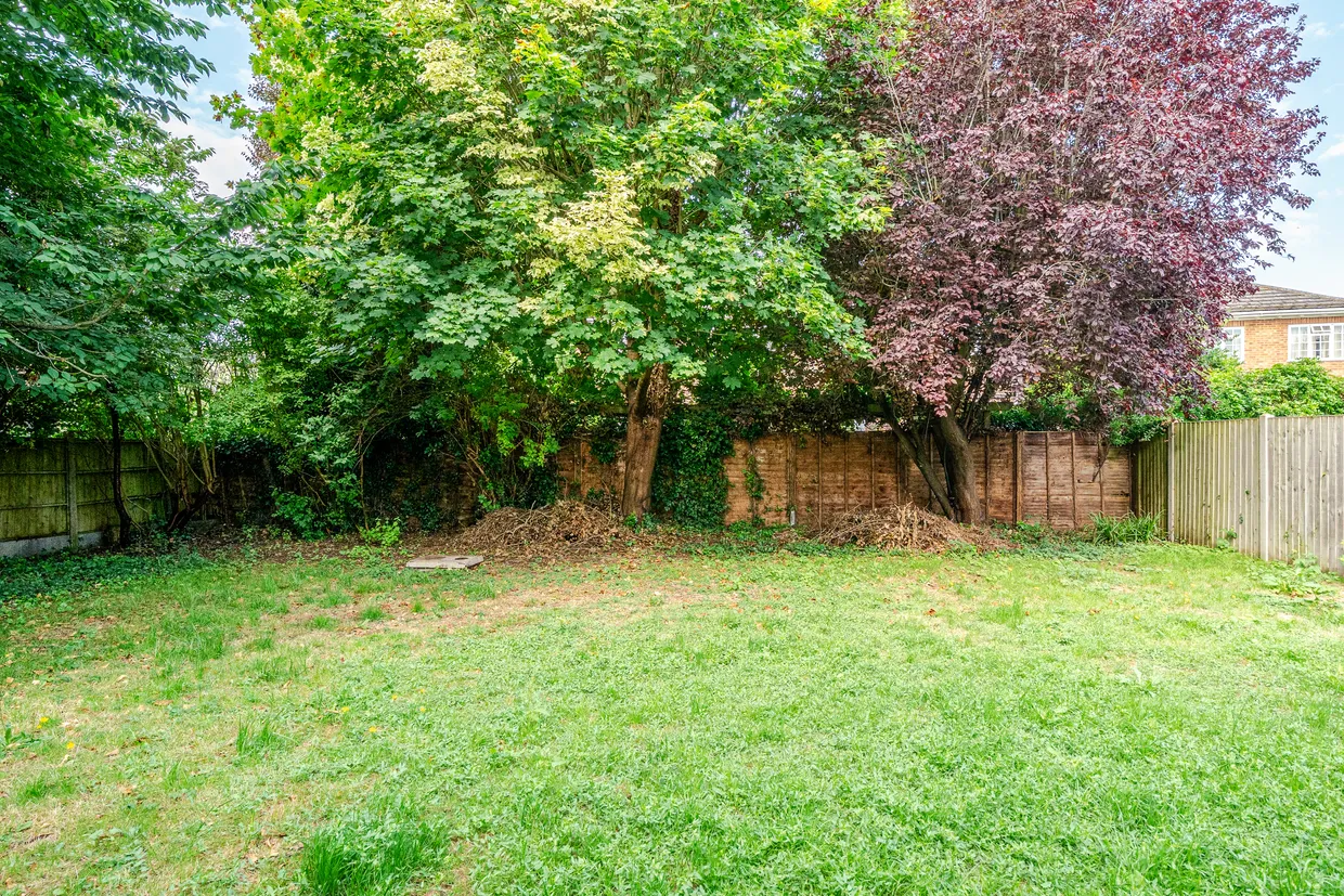 Cannock Close, Maidenhead, SL6 photo 14