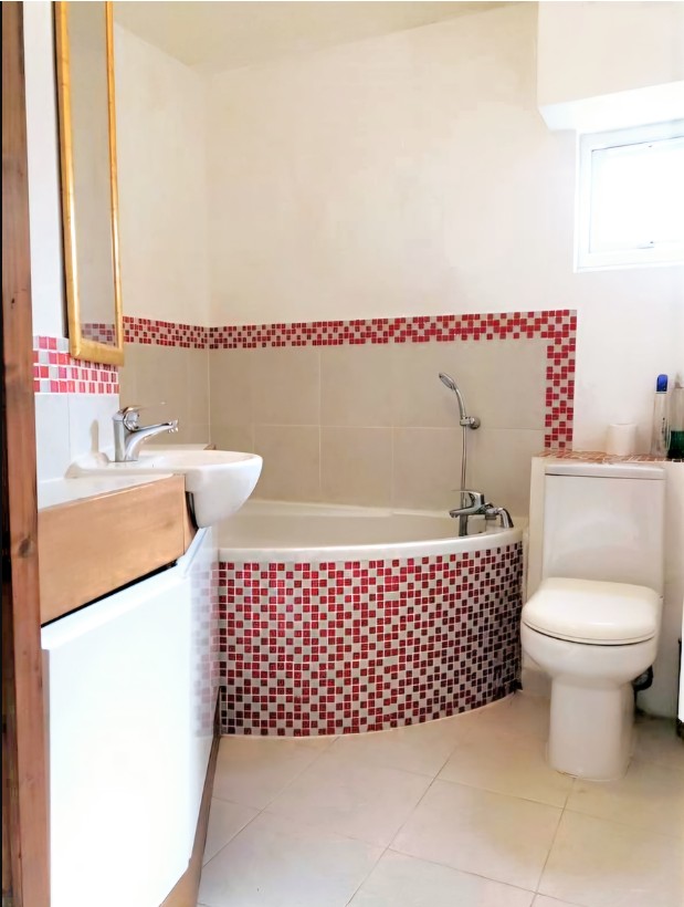 One Bedroom Ground Floor Flat with Garden for Rent  Wallcote Avenue, NW2 Image 7