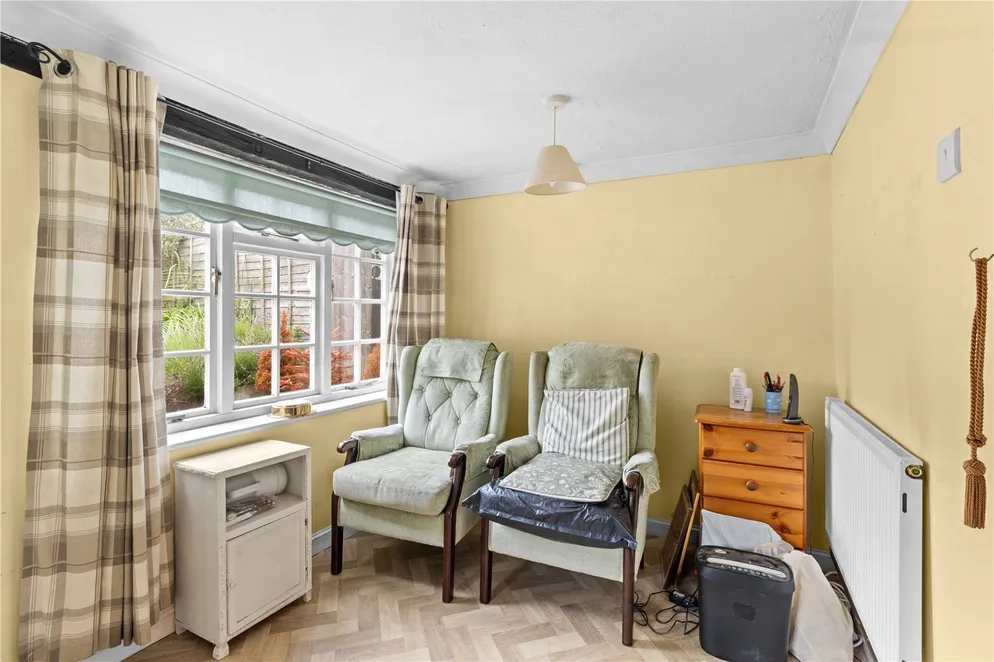 Property carousel item 15
