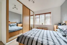 Lyndhurst Gardens, Enfield
