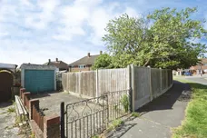 Danes Way, Pilgrims Hatch, Brentwood