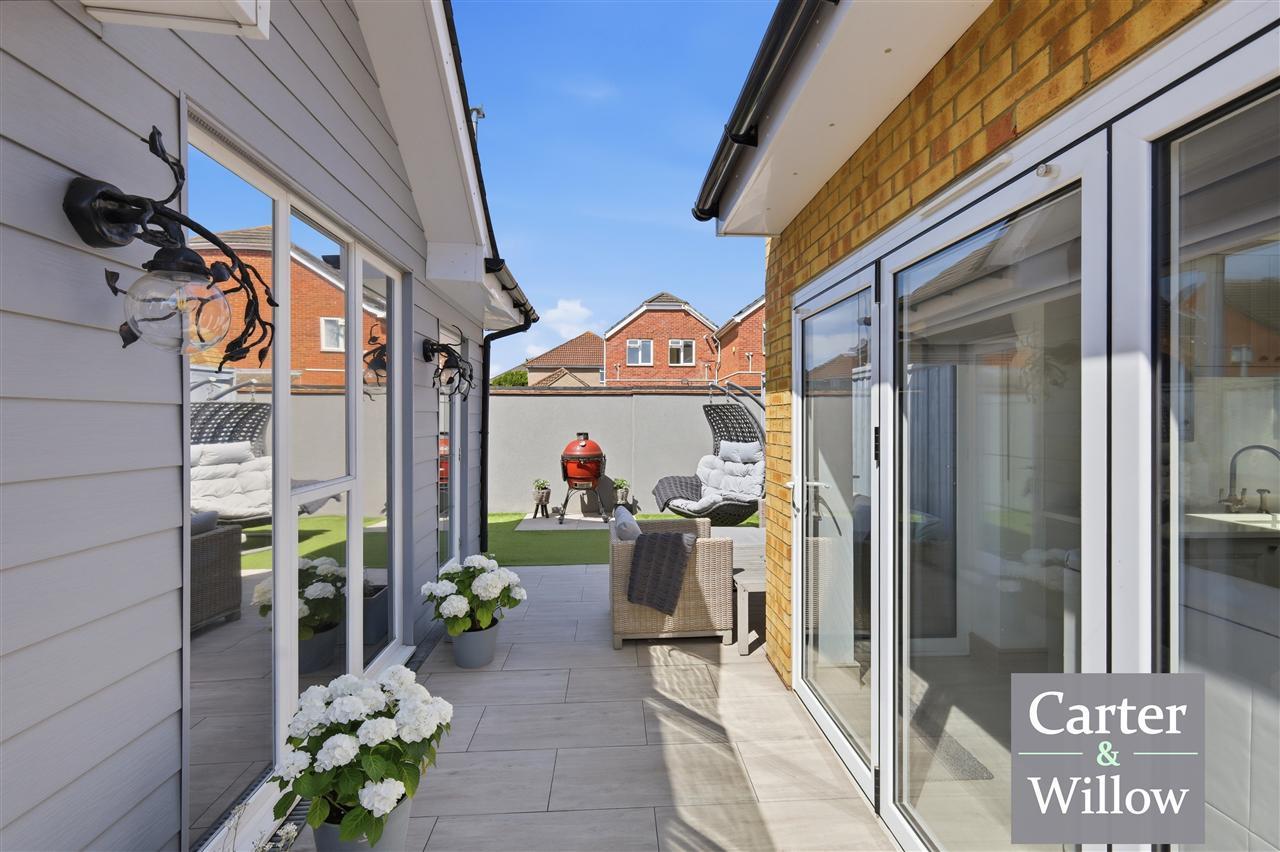 Burdetts Road, Dagenham, Essex Image 26