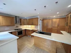 Kemsley Chase, Farnham Royal, SL2 photo 2