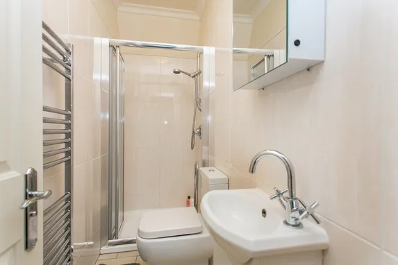 Larkhall Lane Clapham SW4
