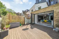 Beaconsfield Road London N15 photo 2
