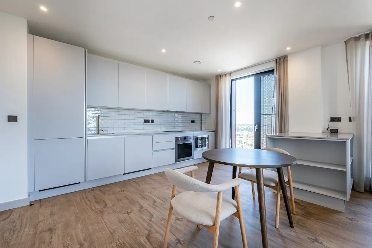 The Eades, 11 Selborne Road London E17 photo 3