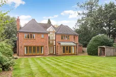 Vicarage Way Gerrards Cross SL9 photo 6