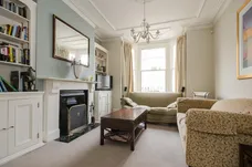 Tregarvon Road London SW11 photo 3