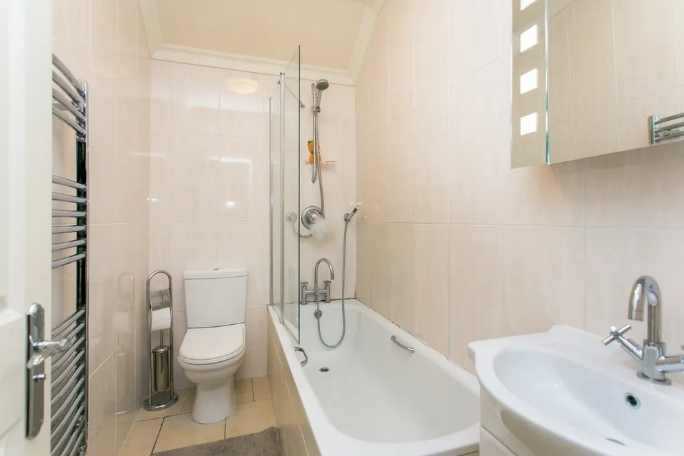Larkhall Lane Clapham SW4 photo 4