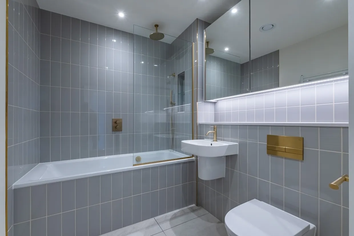 The Eades, 11 Selborne Road London E17 photo 5